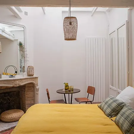 Apartment Guestready - Cozy Well-equipped Studio In Montmartre For 2! *