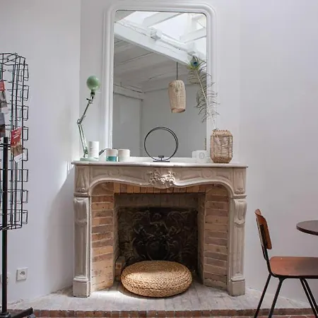 Guestready - Cozy Well-equipped Studio In Montmartre For 2! * Paris