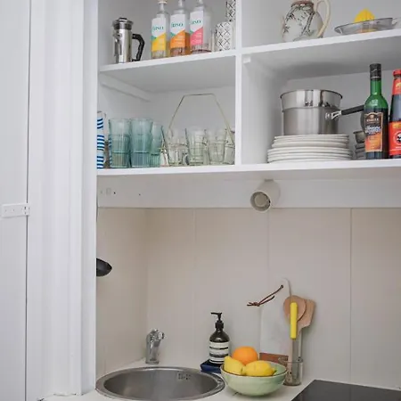 Guestready - Cozy Well-equipped Studio In Montmartre For 2! Apartment Paris